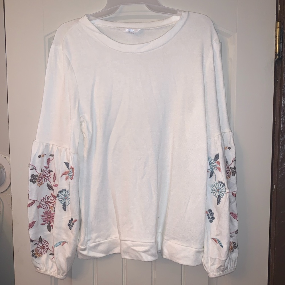 Floral Sleeve Shirt